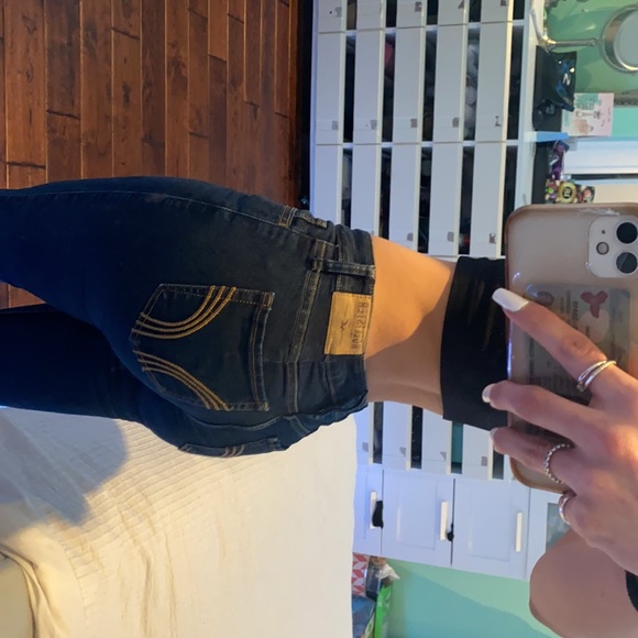 Hollister Jeans - Picture 4 of 7